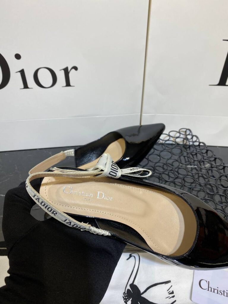 christian dior ayakkabi babet rugan siyah