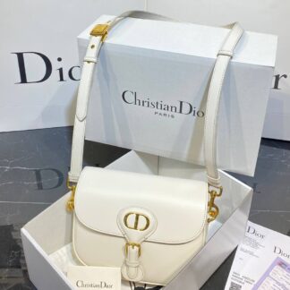 christian dior canta booby beyaz 22x17 cm