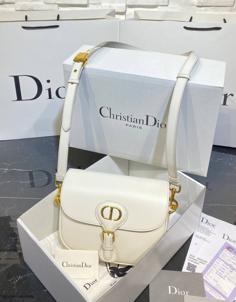 christian dior canta booby beyaz 22x17 cm