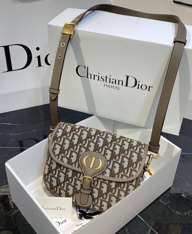 christian dior canta booby nakisli vizon 22x17 cm