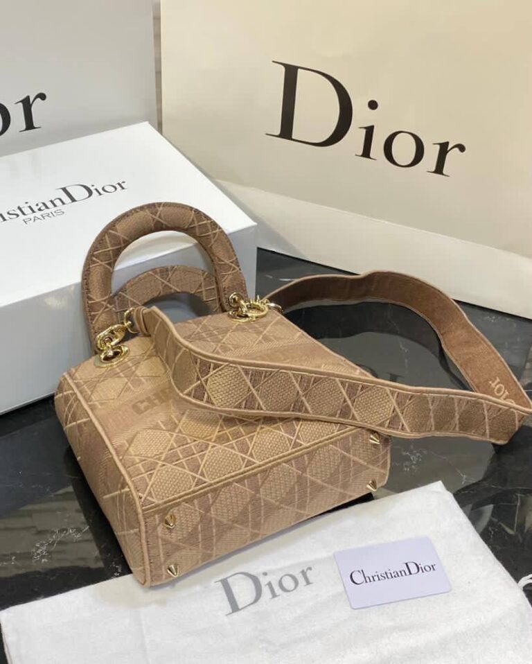 christian dior canta lady nakisli kahve 23x21 cm