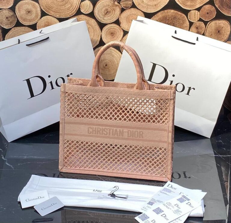 christian dior canta tote ozel seri pudra pembe 42x36 cm