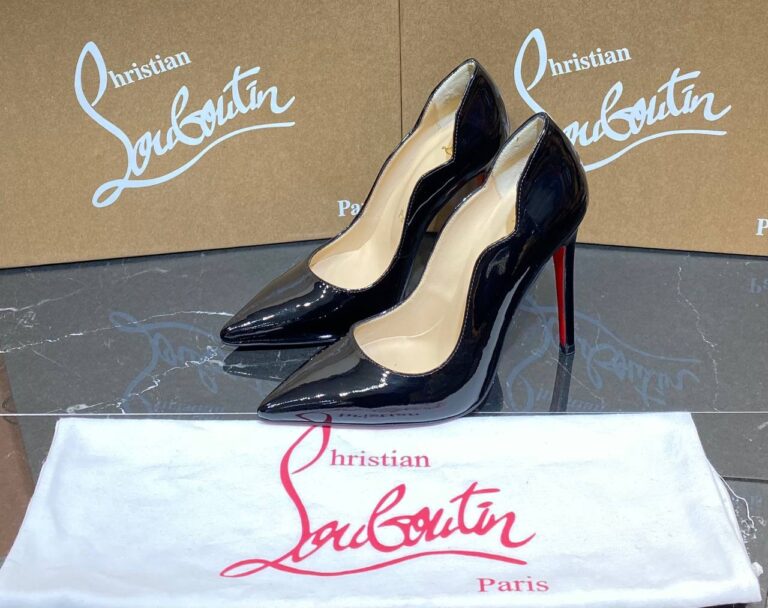 christian louboutin ayakkabi stiletto rugan siyah topuklu 12 cm