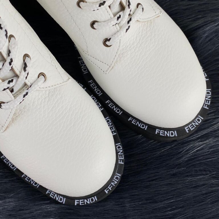 fendi ayakkabi biker style beyaz bot