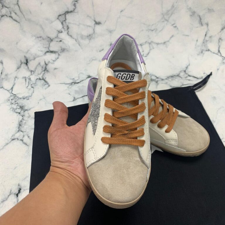 golden goose ayakkabi superstar beyaz lila simli sneaker