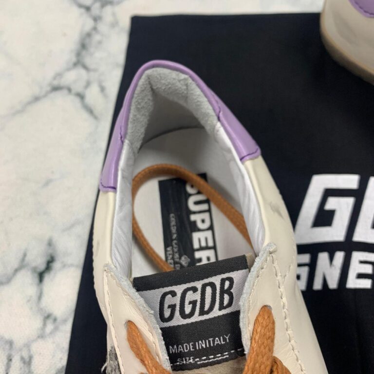 golden goose ayakkabi superstar beyaz lila simli sneaker