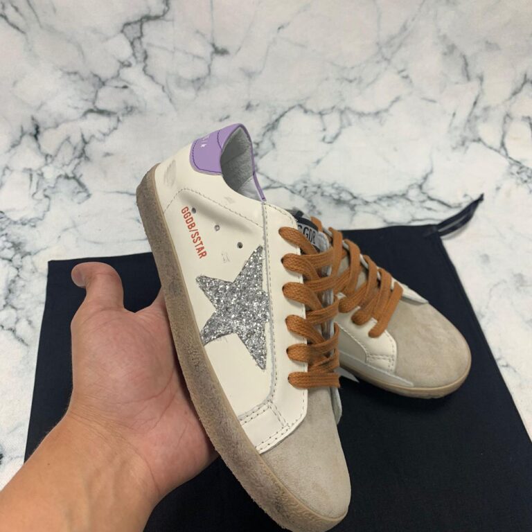 golden goose ayakkabi superstar beyaz lila simli sneaker