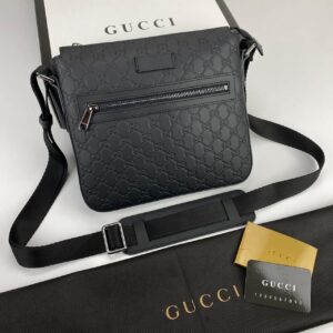 gucci canta courrier erkek postaci simetrik 26x24 cm