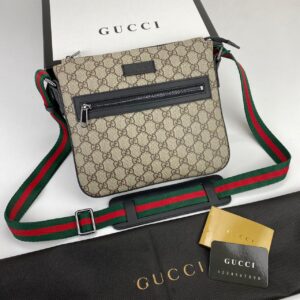 gucci canta courrier erkek postaci supreme simetrik 26x24 cm