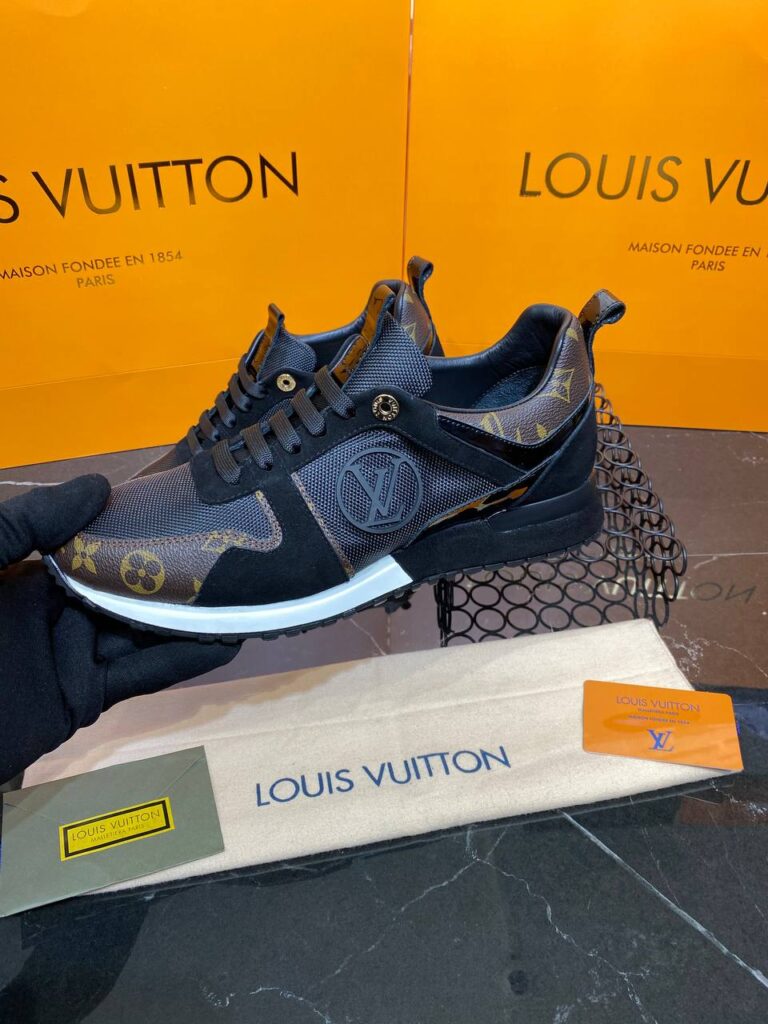 louis vuitton ayakkabi run away sneaker siyah