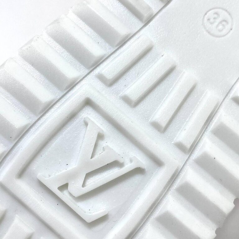 louis vuitton ayakkabi run away trainers monogram
