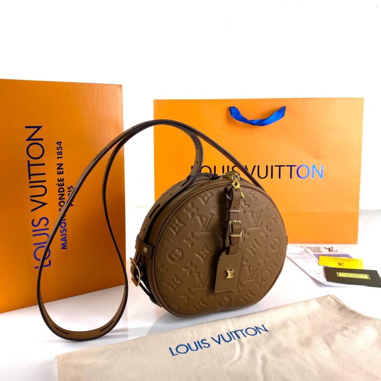 louis vuitton canta boite chapeau souple empriente taba 22x20x8 cm
