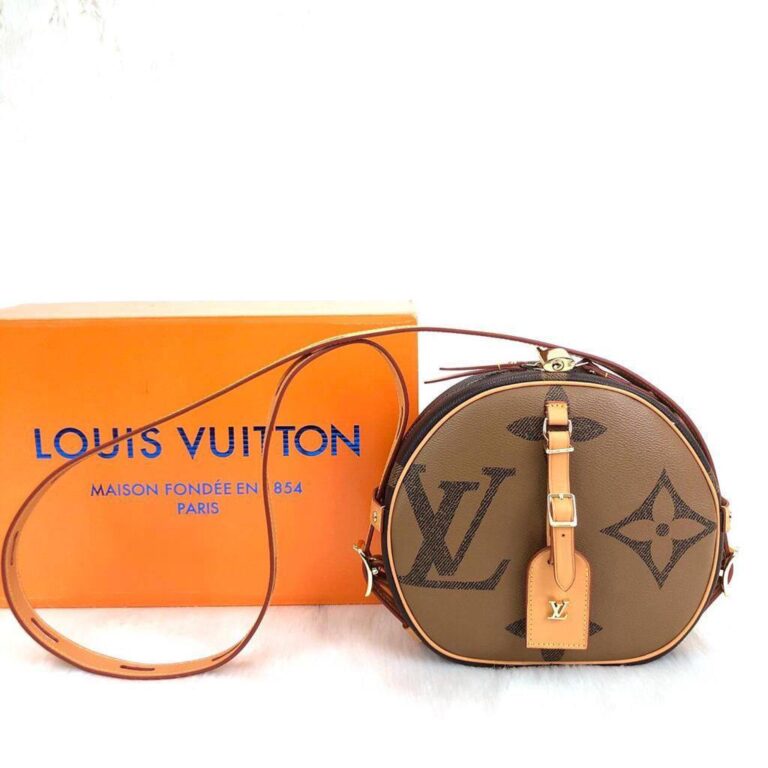louis vuitton canta boite chapeau souple monogram 22x20x8 cm