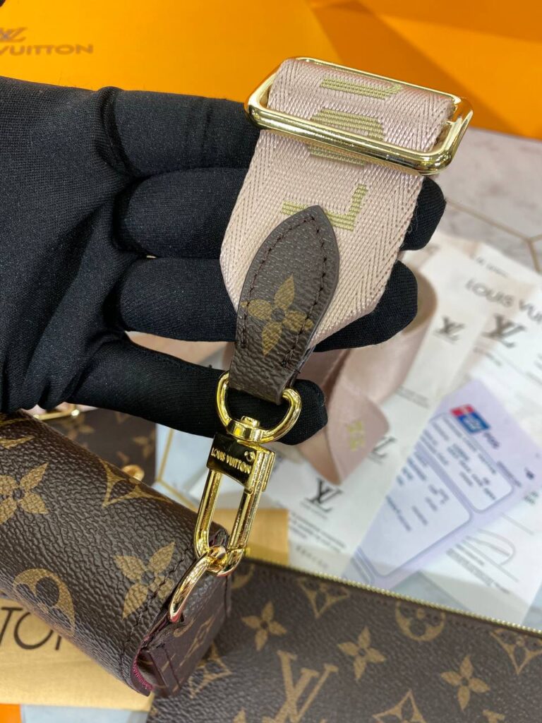 louis vuitton canta felice strap go monogram pembe aski