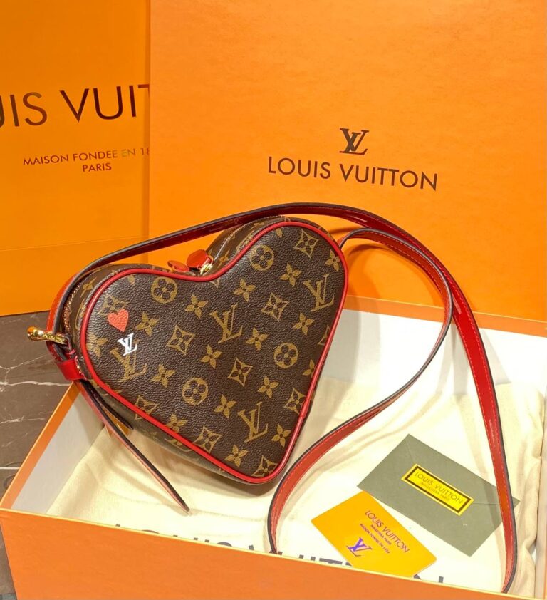 louis vuitton canta kalp game on coeur kirmizi aski