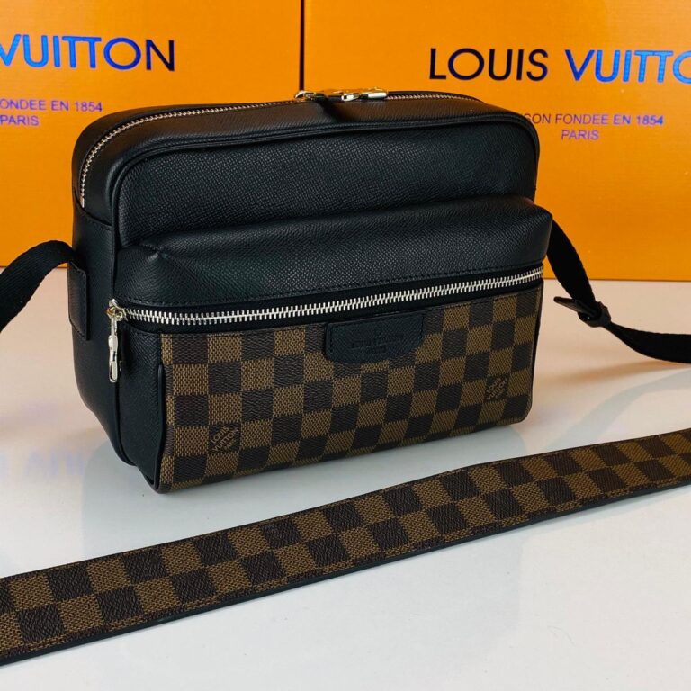 louis vuitton canta outdoor messenger erkek postaci kahve damier 29.5x20x10.5