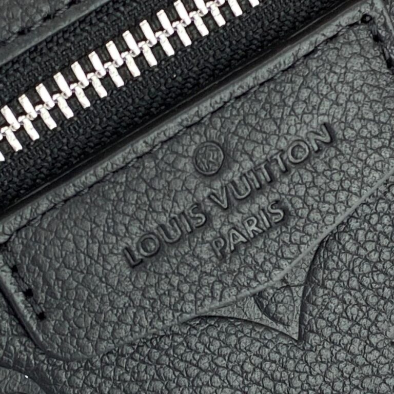 louis vuitton canta outdoor messenger erkek postaci siyah monogram empreinte 29.5x20x10.5