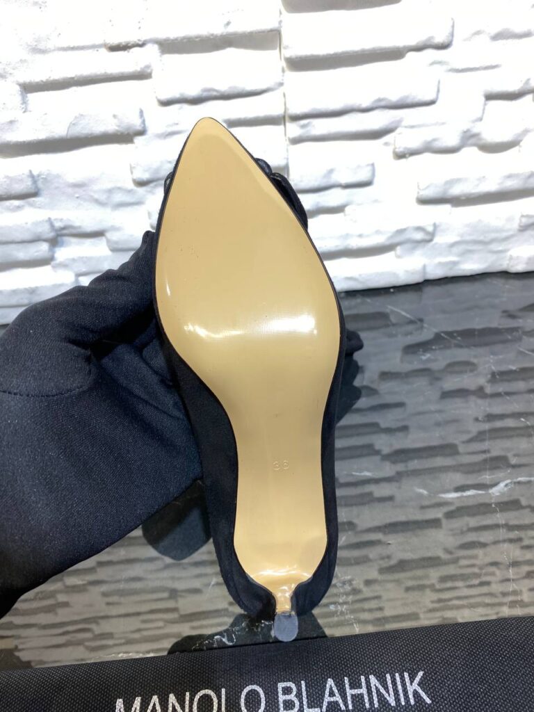 manolo blahnik ayakkabi stiletto pumps siyah suet topuk 8 cm
