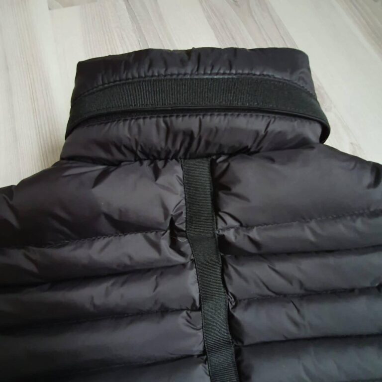 moncler mont siyah yuksek kalite