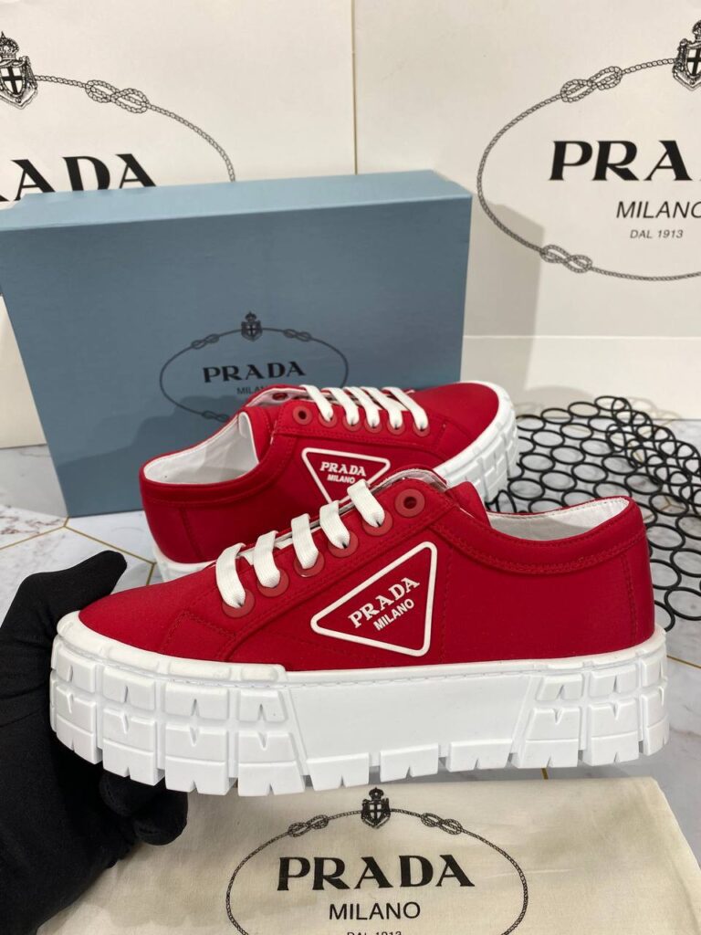 prada ayakkabi kirmizi gabardine