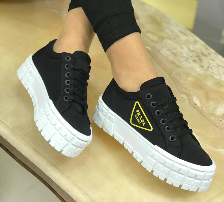 prada ayakkabi lacivert sari logo gabardine