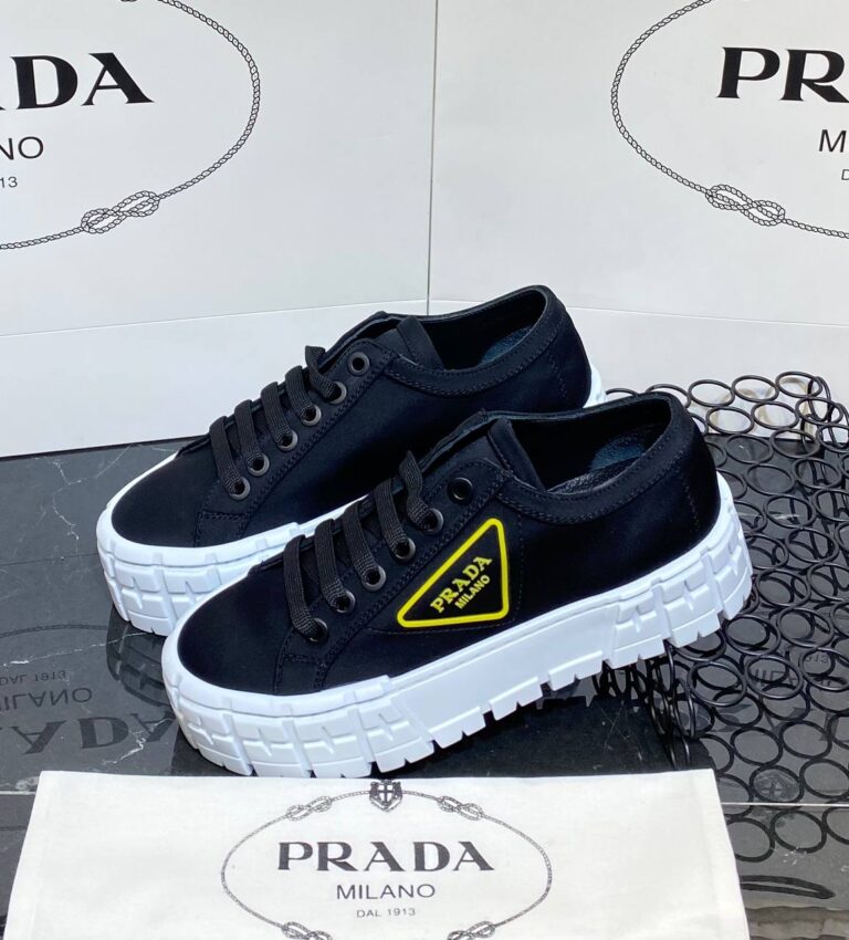 prada ayakkabi lacivert sari logo gabardine