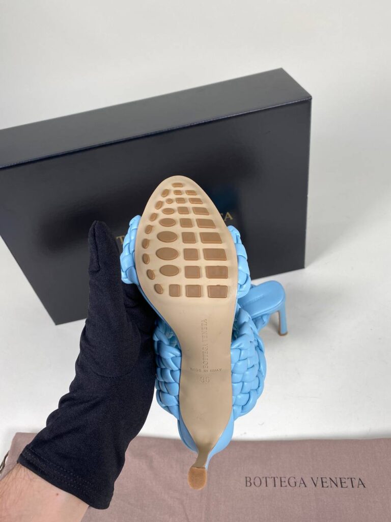 bottega veneta ayakkabi deri mavi terlik topuk 10 cm