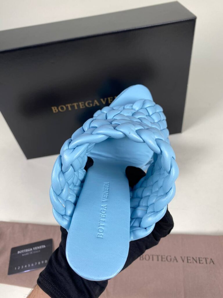bottega veneta ayakkabi deri mavi terlik topuk 10 cm