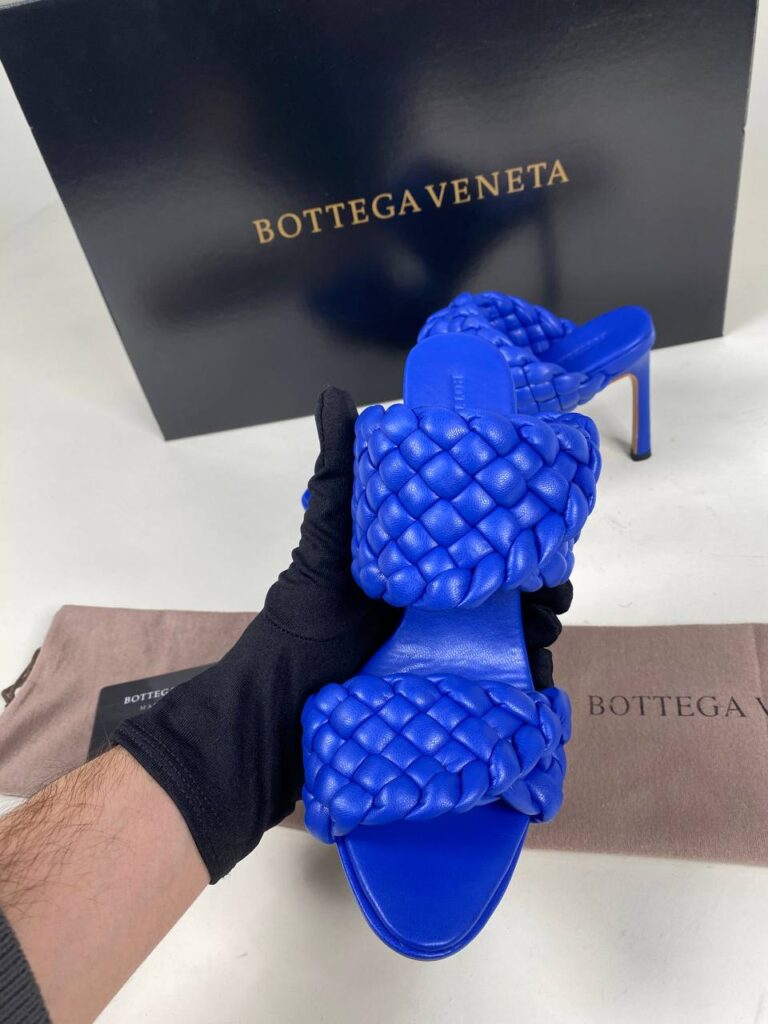 bottega veneta ayakkabi deri saks mavi terlik topuk 10 cm