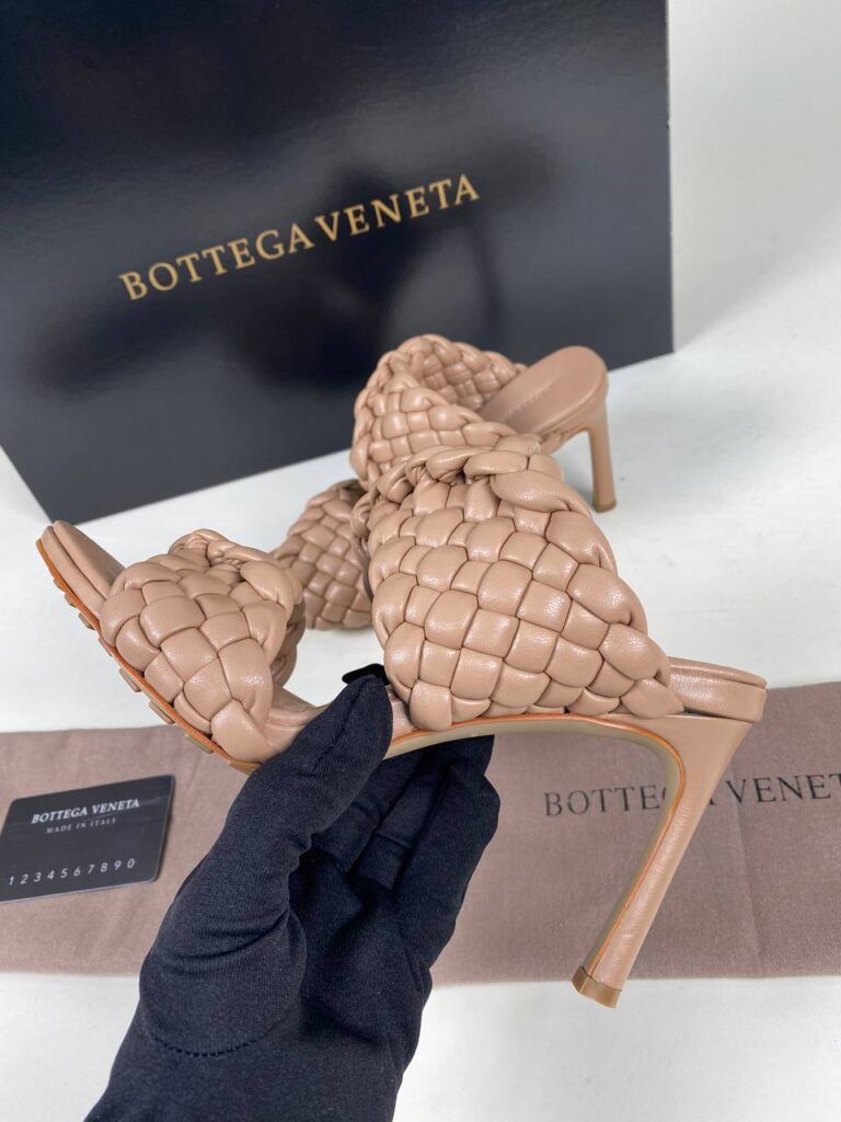 bottega veneta ayakkabi krem terlik topuk 10 cm