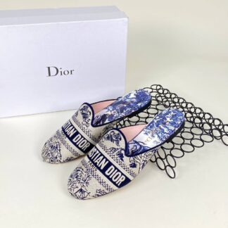 christian dior nakisli lacivert bej terlik 2021
