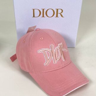 christian dior sapka pembe