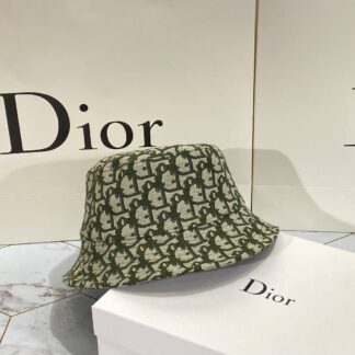 christian dior sapka yesil