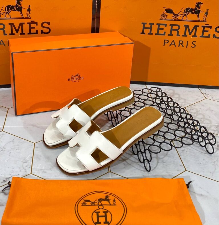 hermes terlik beyaz duz deri
