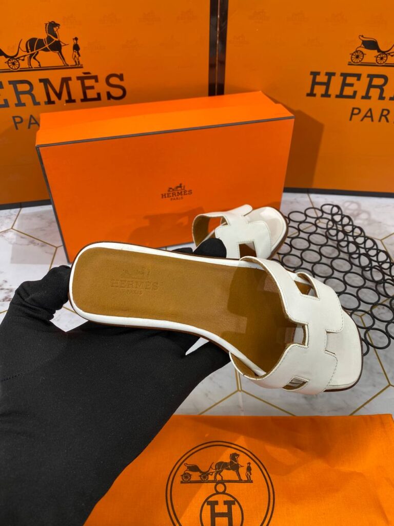 hermes ayakkabi terlik beyaz duz deri