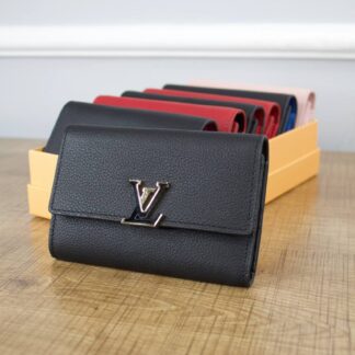 louis vuitton canta cappucines siyah kucuk cuzdan 13.5x9.5x3 cm