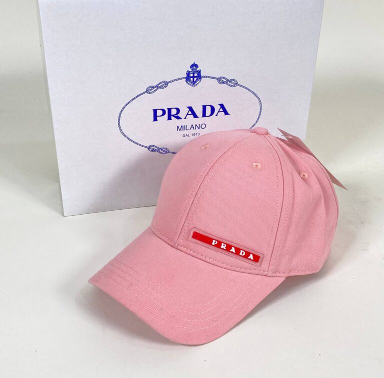 prada sapka pembe