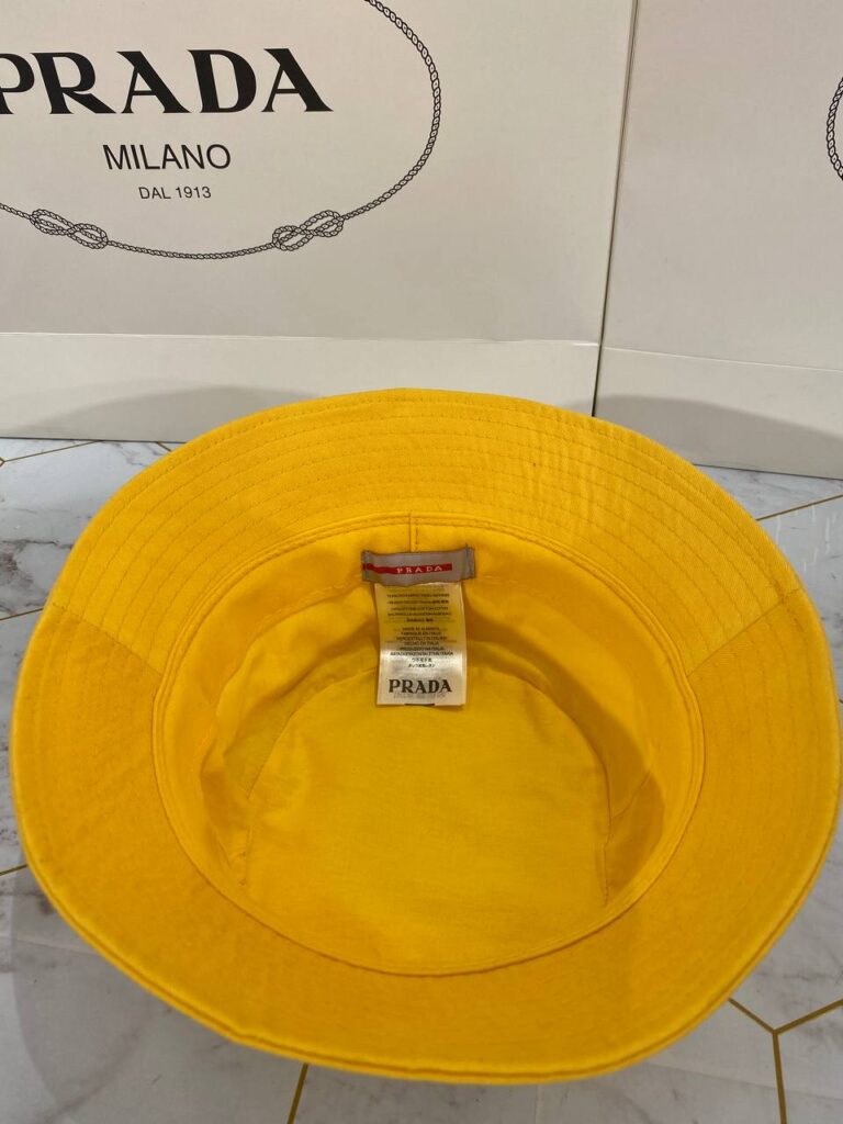 prada sapka sari 2021 yaz