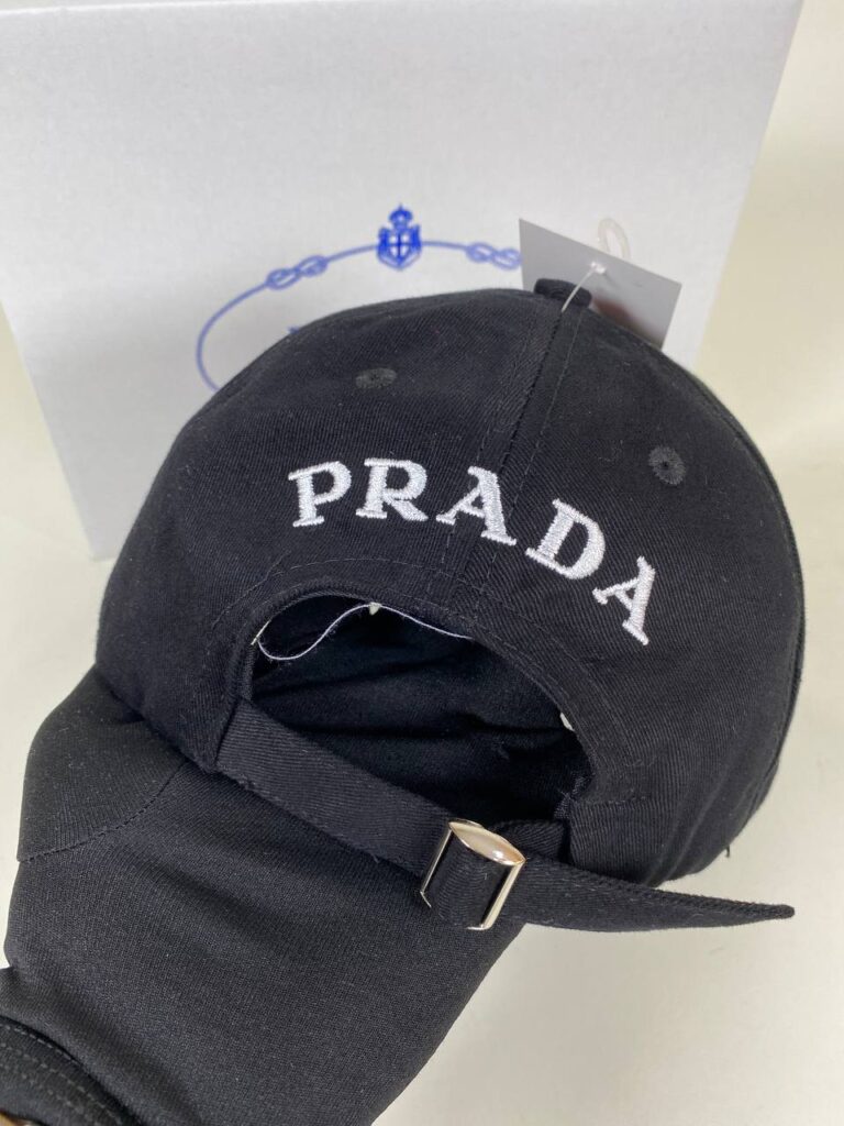 prada sapka siyah