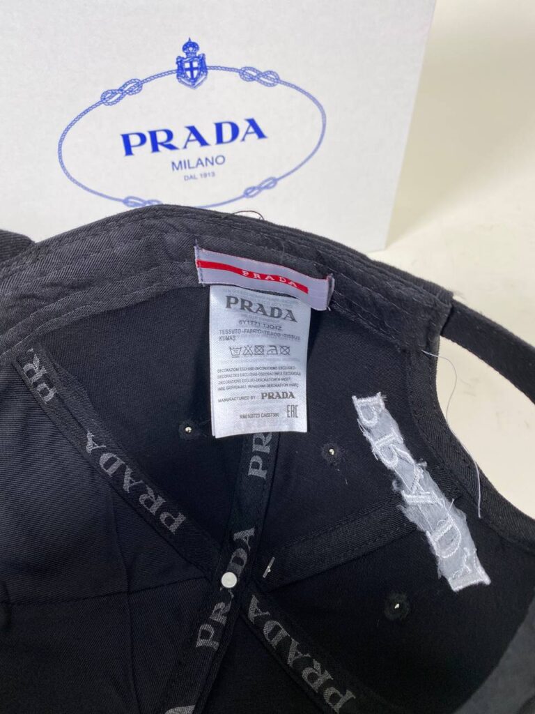 prada sapka siyah