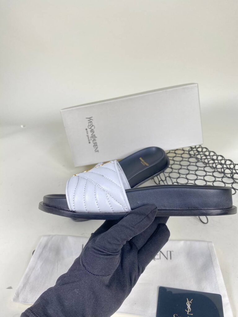 yves saint laurent ayakkabi beyaz terlik
