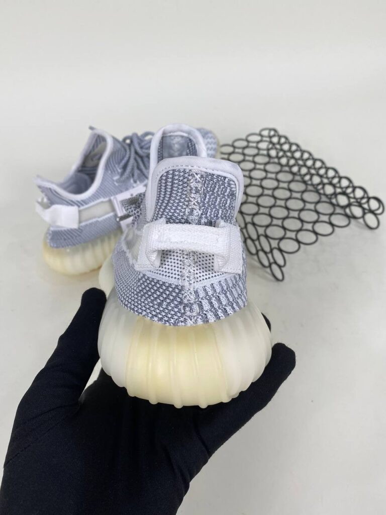 adidas ayakkabi yeezy boost sneakers gri beyaz ithal