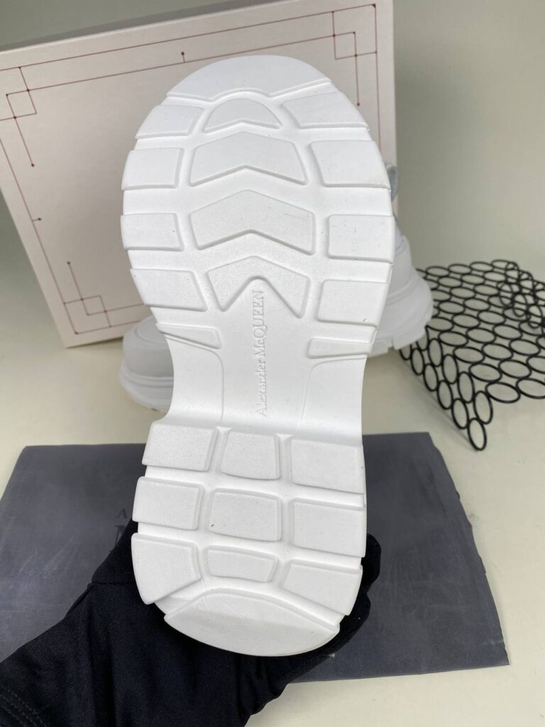 alexander mcqueen ayakkabi tread beyaz sneakers
