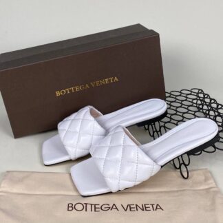 bottega veneta ayakkabi beyaz terlik