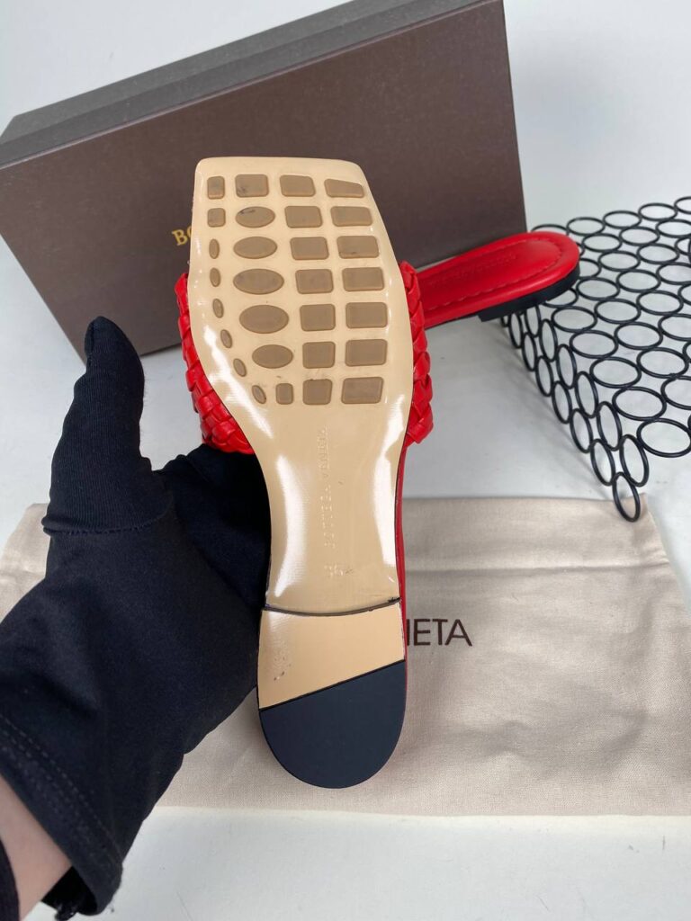 bottega veneta ayakkabi kirmizi ?rg?l? terlik