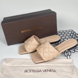 bottega veneta ayakkabi nude renk terlik