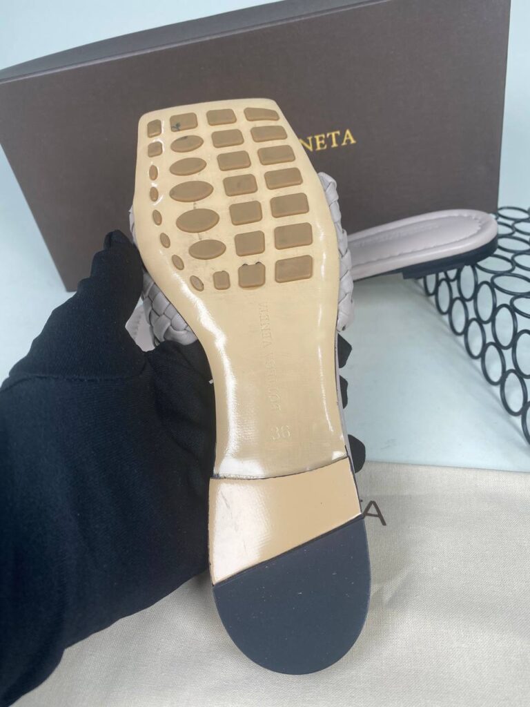 bottega veneta ayakkabi orgulu terlik