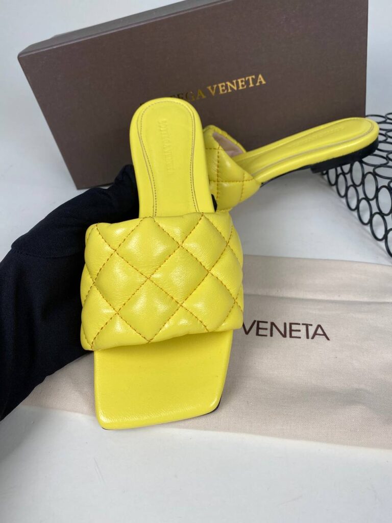 bottega veneta ayakkabi sari terlik