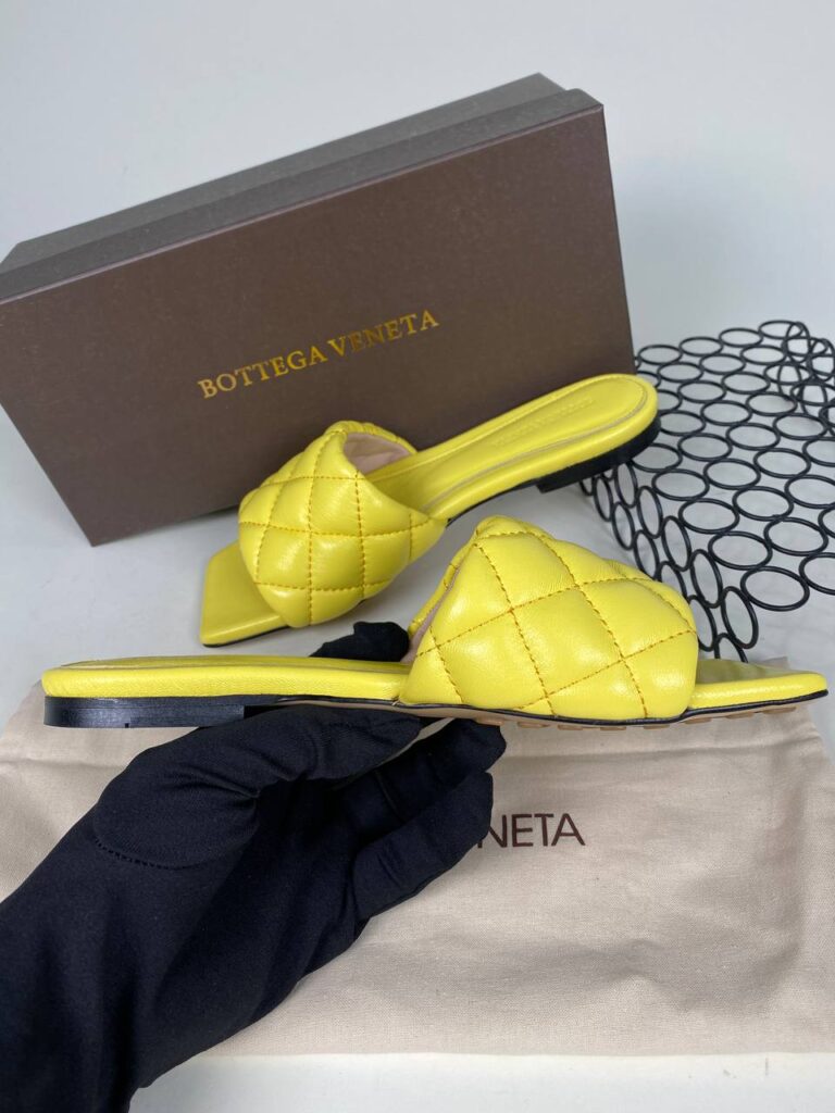 bottega veneta ayakkabi sari terlik