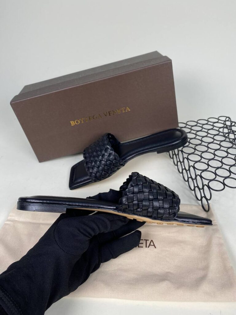 bottega veneta ayakkabi siyah ?rg?l? terlik